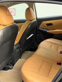 نیسان سێنترا